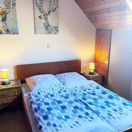 Ferienwohnung Fuer Die Familie Oder Gruppen Nahe Dem Hohen Venn Wirtzfeld Exterior photo